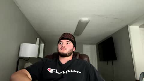 Snapshot of jp46893 chatting on February 15, 2025, 8:11 pm jp46893 online show from February 15, 2025, 8:11 pm