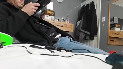 dLowfrk online show from January 30, 2025, 11:02 pm