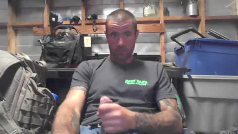 Snapshot of jrizzle1111 chatting on June 25, 2026, 7:35 am jrizzle1111 online show from June 25, 2026, 7:35 am
