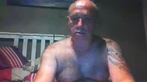 Snapshot of jrkfurnitureinstallations chatting on May 24, 2026, 11:59 am Naughty Couple online show from May 24, 2026, 11:59 am