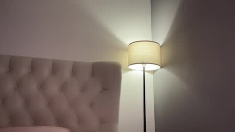 Snapshot of js_girls chatting on February 11, 2025, 2:24 pm Jennie and Sophia online show from February 11, 2025, 2:24 pm