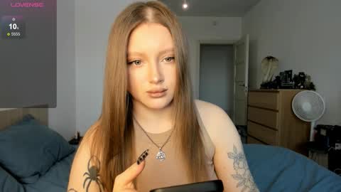 Snapshot of ju_lii chatting on February 24, 2026, 1:20 pm Julia and Julia online show from February 24, 2026, 1:20 pm