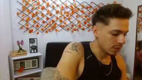 Snapshot of juan023_ chatting on June 18, 2026, 1:39 am Juan online show from June 18, 2026, 1:39 am