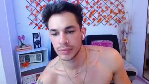 Snapshot of juan023_ chatting on July 10, 2026, 2:38 am Juan online show from July 10, 2026, 2:38 am