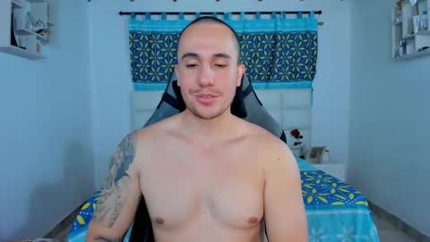 Juan online show from February 13, 2025, 10:22 pm