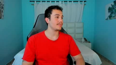 Juan online show from April 7, 2026, 10:20 pm