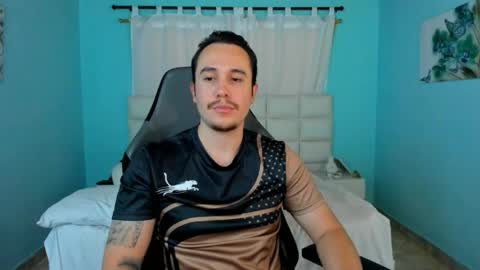 Juan online show from April 22, 2026, 8:54 pm