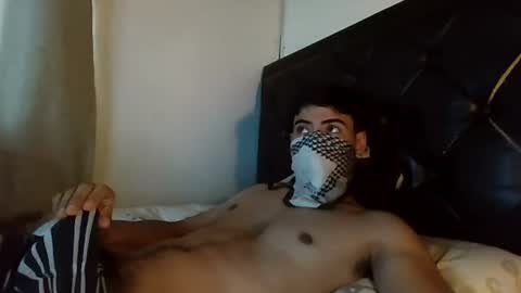 Snapshot of juan_bunny chatting on August 5, 2026, 2:42 pm lJuanl online show from August 5, 2026, 2:42 pm