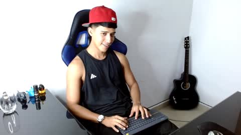 JuanDa online show from December 13, 2024, 2:10 am