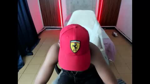 Snapshot of juan_mhata chatting on May 24, 2026, 1:10 am Juan Mhata online show from May 24, 2026, 1:10 am