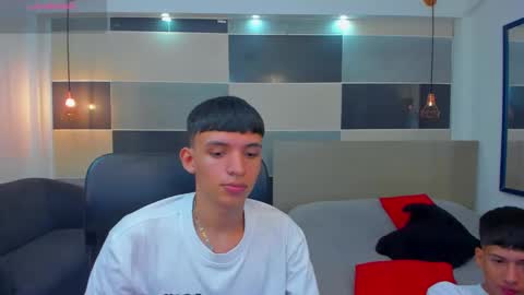 JuanSteven online show from March 2, 2025, 12:54 pm