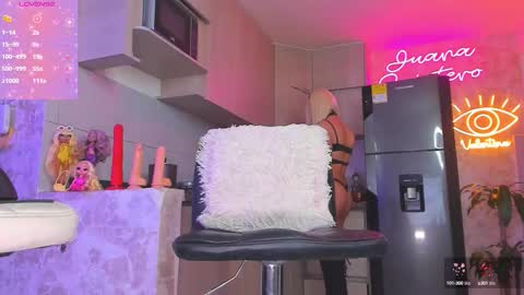 JUANA VALENTINA QUINTERO independent model  ONLY FANS --- Juanaquintero online show from September 30, 2025, 8:30 am