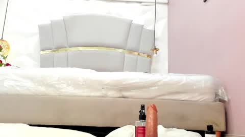 Snapshot of juana_valentina1 chatting on March 12, 2025, 12:10 am juana_valentina1 online show from March 12, 2025, 12:10 am