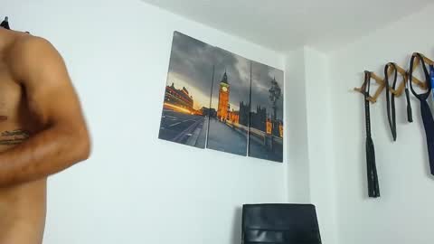 Juan Esteban online show from November 13, 2025, 5:45 pm