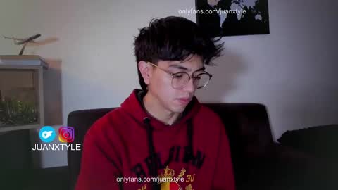 Snapshot of juancamroom chatting on September 15, 2025, 1:27 am . online show from September 15, 2025, 1:27 am