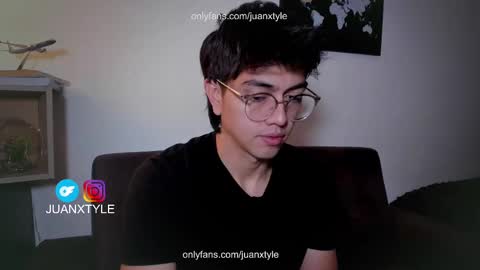 Snapshot of juancamroom chatting on October 4, 2025, 5:22 pm . online show from October 4, 2025, 5:22 pm