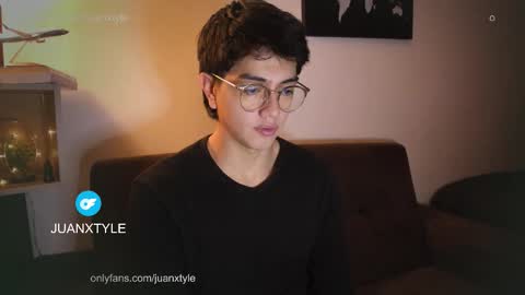 Snapshot of juancamroom chatting on October 29, 2025, 2:58 am . online show from October 29, 2025, 2:58 am