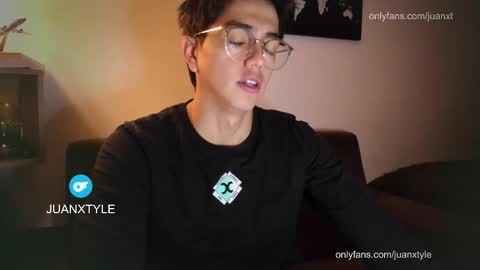 . online show from November 16, 2025, 4:45 pm