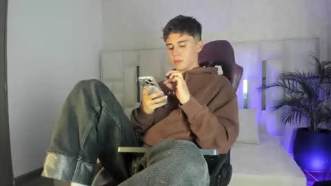 Snapshot of juandagooom chatting on July 1, 2026, 10:31 pm JUANDA online show from July 1, 2026, 10:31 pm