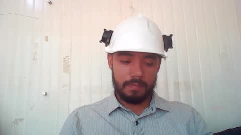 juanfe_style online show from September 25, 2025, 3:27 pm