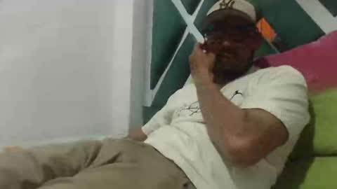 juanfe_style online show from September 30, 2025, 11:54 pm