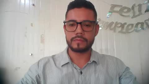 juanfe_style online show from December 16, 2025, 4:01 pm