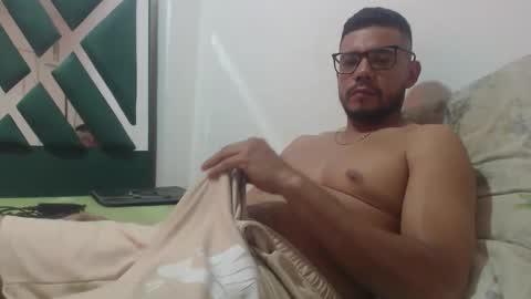 juanfe_style online show from March 15, 2026, 6:14 pm