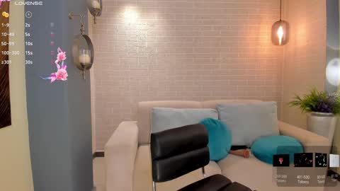 Juanita Clay online show from December 26, 2024, 5:51 pm