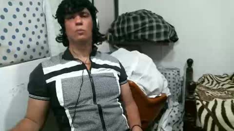 amor online show from November 16, 2025, 1:55 am