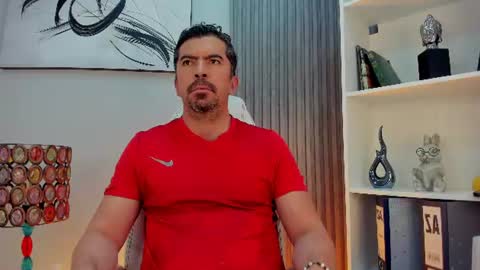 Snapshot of juank_fit45 chatting on June 15, 2026, 3:53 am Juan k online show from June 15, 2026, 3:53 am