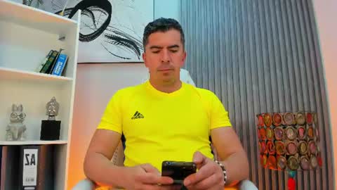 Snapshot of juank_fit45 chatting on July 9, 2026, 4:49 am Juan k online show from July 9, 2026, 4:49 am