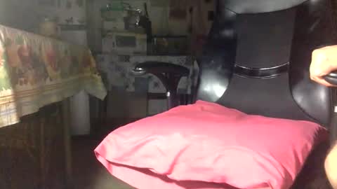 juanporn200 online show from April 15, 2026, 2:07 am