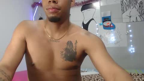 juanse_hot11 online show from January 7, 2025, 10:19 pm