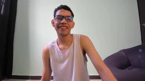 Snapshot of juansuarez204 chatting on January 26, 2025, 5:44 pm juansuarez204 online show from January 26, 2025, 5:44 pm