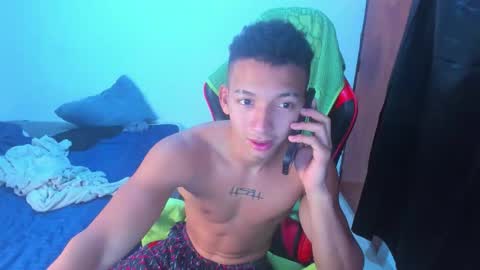 Snapshot of juansw66 chatting on April 5, 2026, 10:51 pm juansw66 online show from April 5, 2026, 10:51 pm