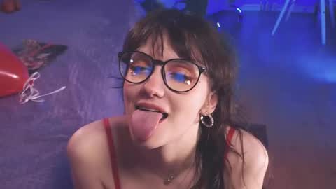 Arina online show from February 14, 2025, 5:03 pm