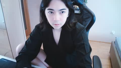 Aoi online show from January 19, 2025, 11:23 am