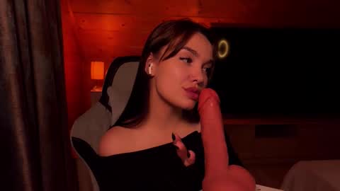 Judy online show from October 8, 2025, 7:17 am