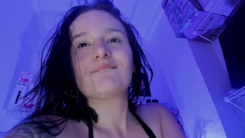 Snapshot of juice6abby9 chatting on February 6, 2025, 11:32 am Sisi online show from February 6, 2025, 11:32 am