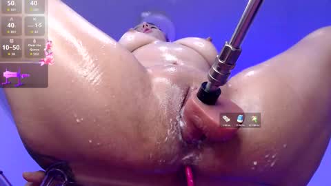 Sisi online show from November 11, 2025, 2:22 am