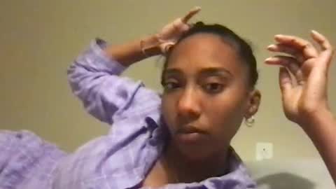 juicijazzi online show from October 14, 2025, 4:46 am