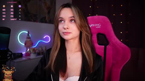 Angelina online show from December 9, 2024, 6:57 pm