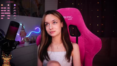 Angelina online show from December 10, 2024, 10:26 pm