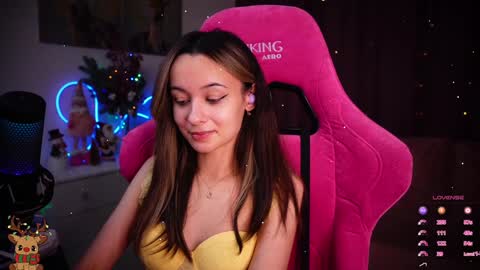 Angelina online show from January 15, 2025, 9:51 pm