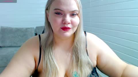 Diana For friends simple Di online show from March 6, 2026, 4:31 am