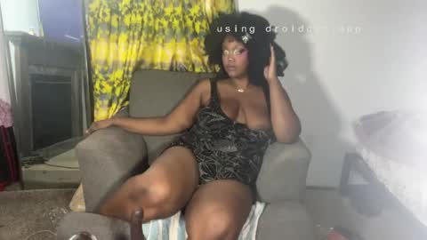 Snapshot of juicy_janet chatting on June 4, 2026, 5:41 pm juicy_janet online show from June 4, 2026, 5:41 pm
