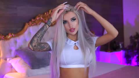 Jessye online show from September 10, 2025, 7:47 pm