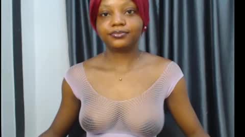 Wet Baddie online show from February 3, 2025, 6:39 pm