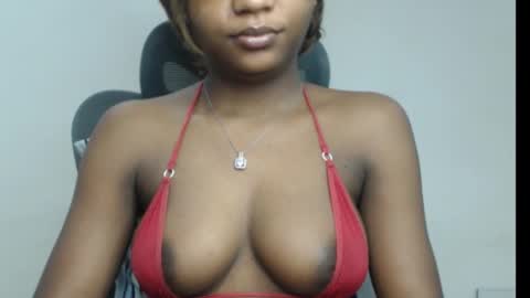 Snapshot of juicy_plumx chatting on October 23, 2025, 8:24 am Wet Baddie online show from October 23, 2025, 8:24 am