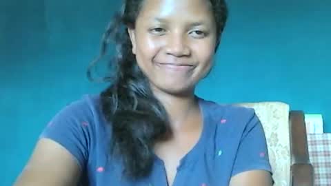 Snapshot of juicy_pretty chatting on January 6, 2025, 10:46 am stellah online show from January 6, 2025, 10:46 am